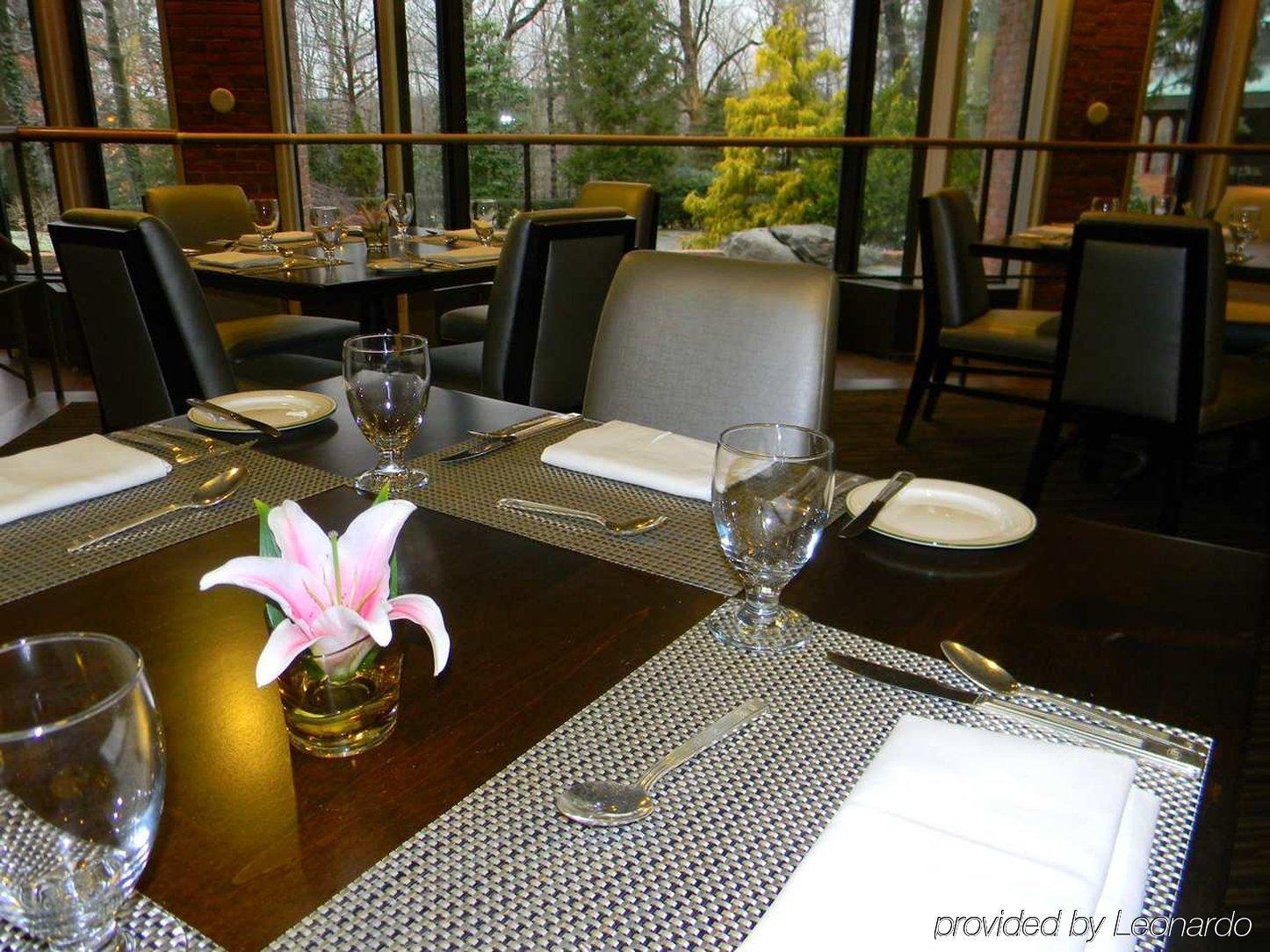 Hilton Westchester Rye Brook Restaurant bilde