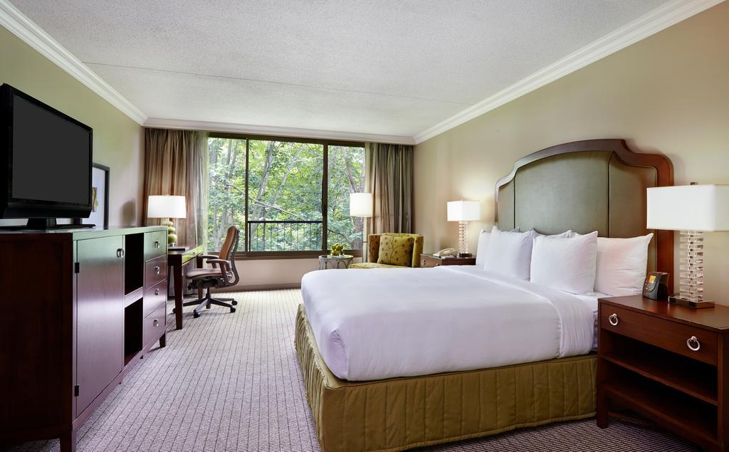 Hilton Westchester Rye Brook Eksteriør bilde