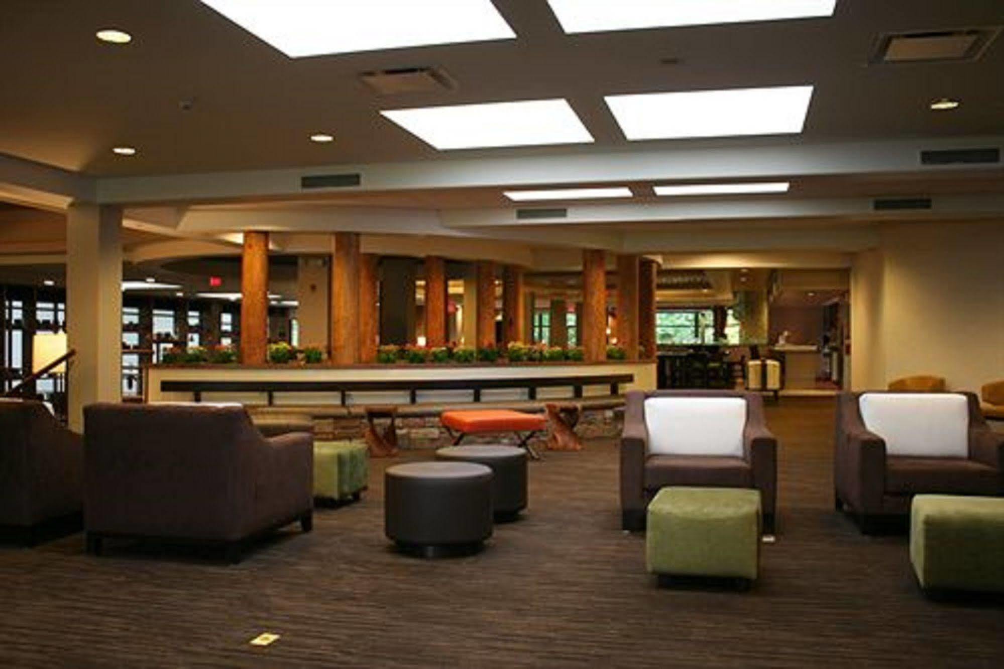 Hilton Westchester Rye Brook Eksteriør bilde