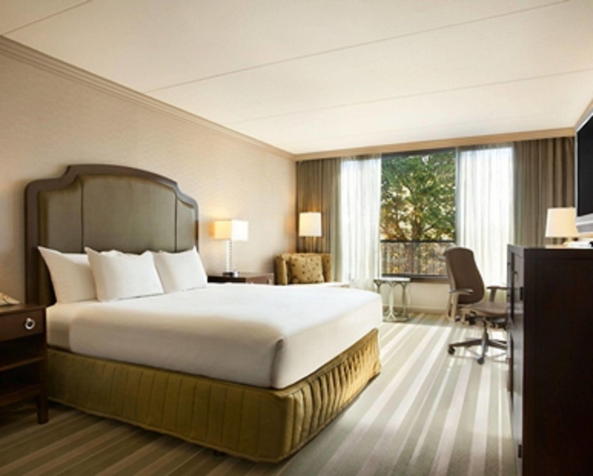 Hilton Westchester Rye Brook Eksteriør bilde