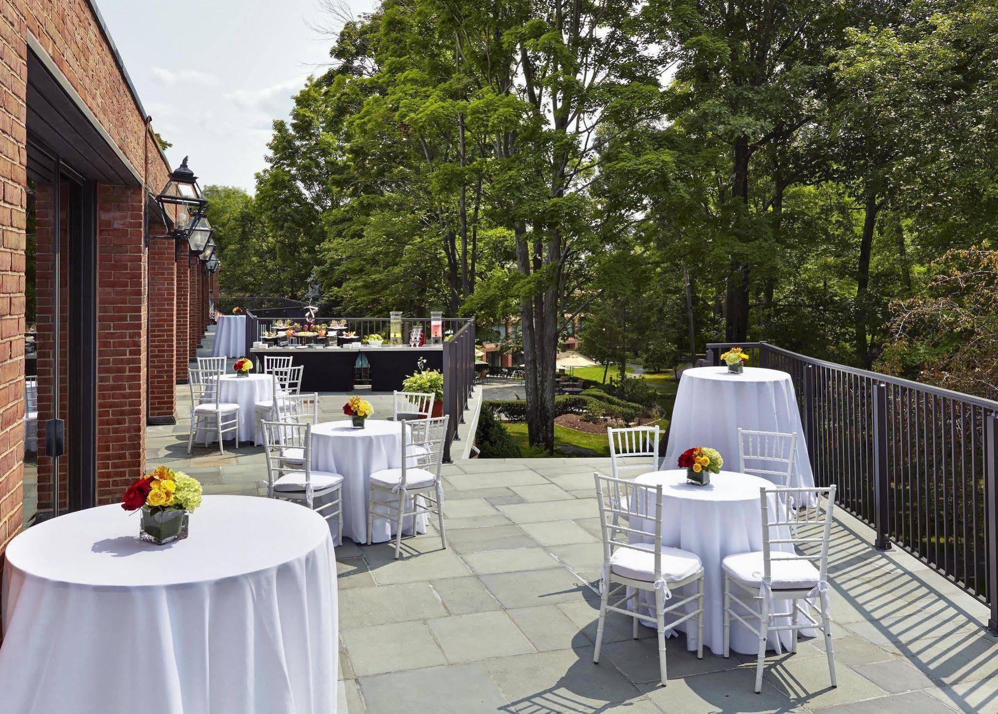 Hilton Westchester Rye Brook Eksteriør bilde