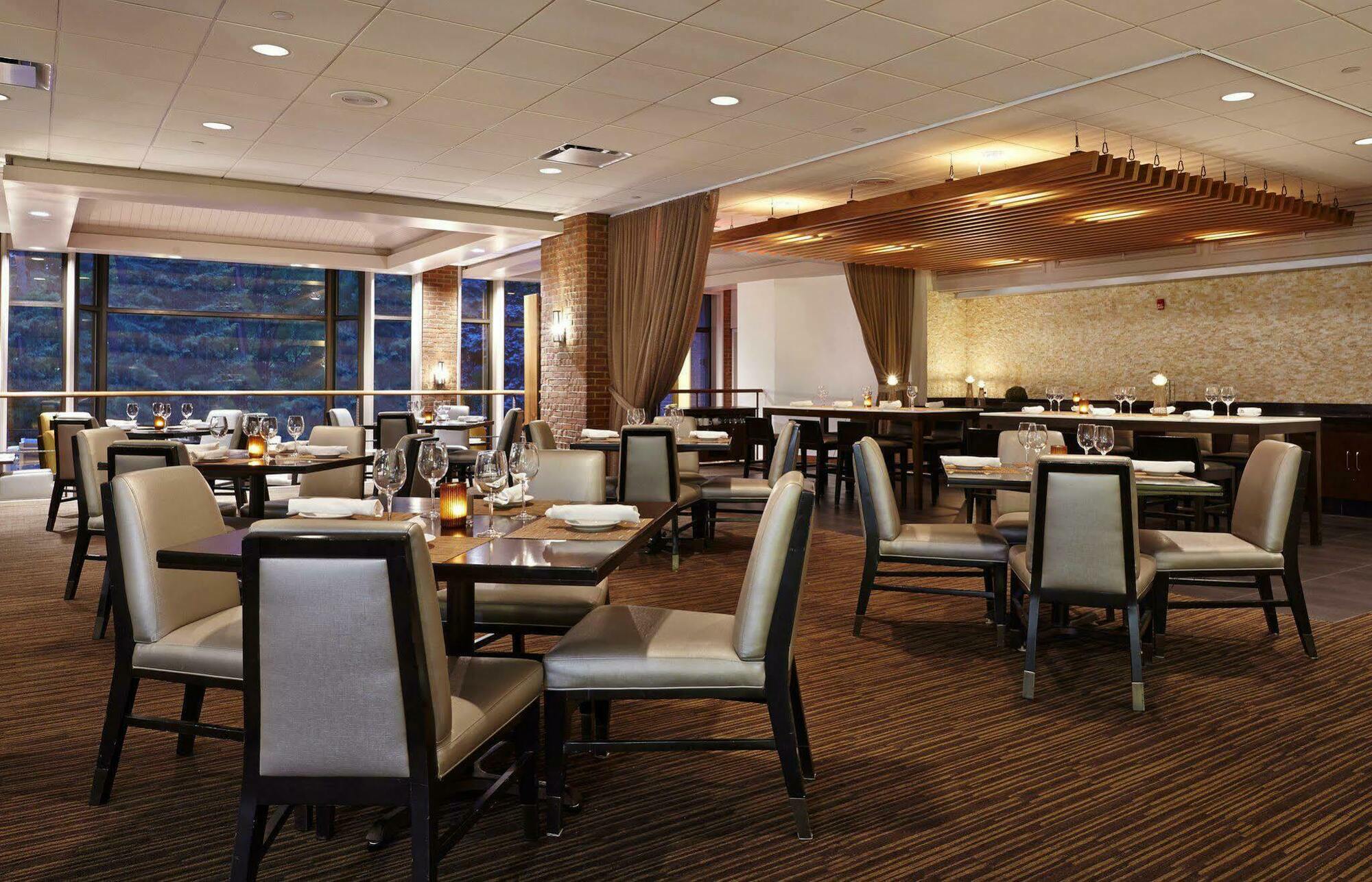 Hilton Westchester Rye Brook Eksteriør bilde